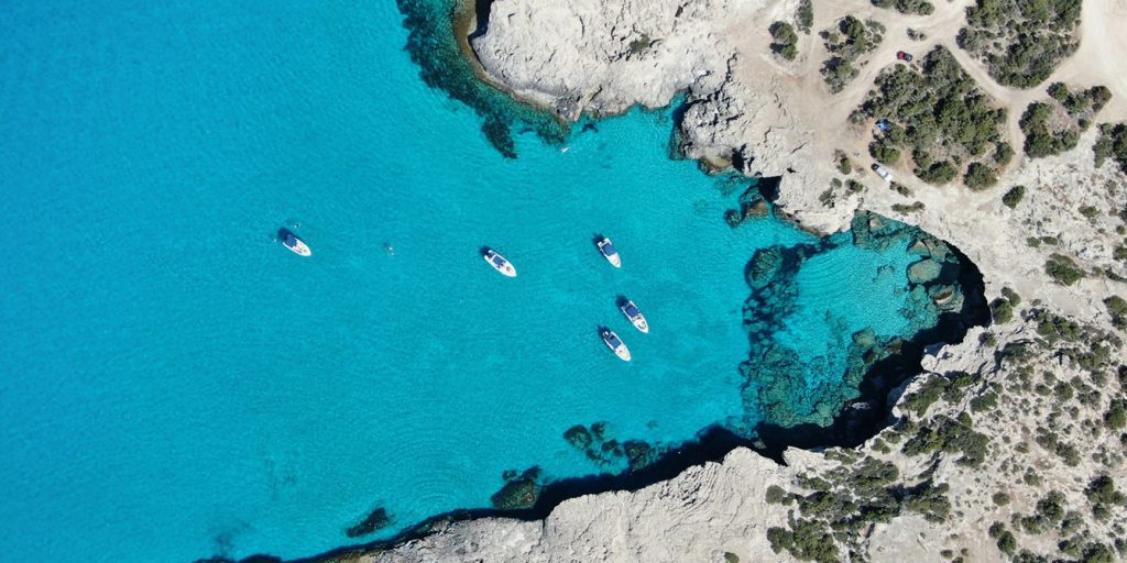 Błękitna laguna na cyprze