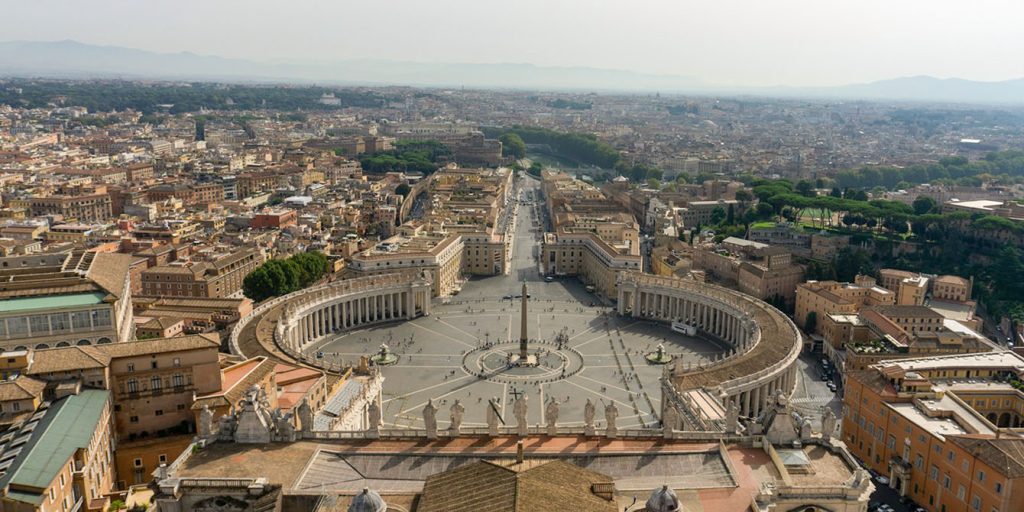 Widok na Rzym z kopuły Bazyliki św. Piotra